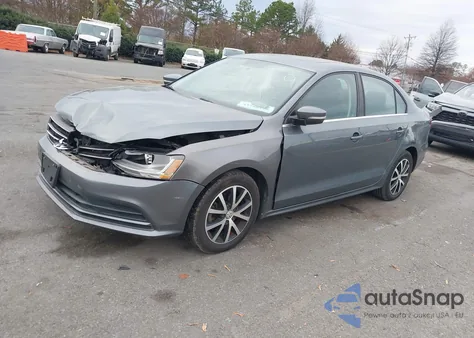 2018 Volkswagen Jetta 1.4T Se/1.4T Wolfsburg Edition z USA, uszkodzony, nr VIN 3VWDB7AJXJM257741